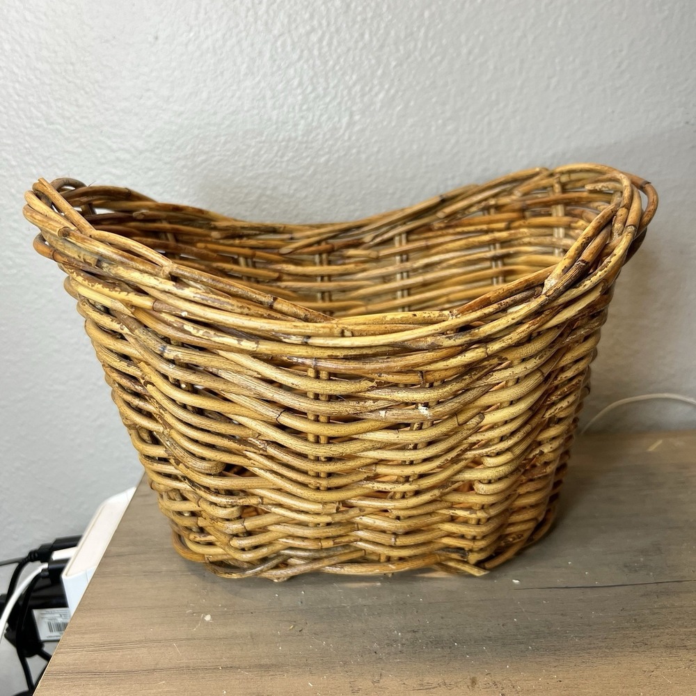Vintage Woven Wicker Oval‎ Basket 7x10x8 Rustic Storage Planter Boho Decor